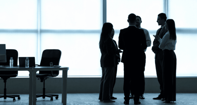 IT strategy for business professionals discussing strategy and technology planning